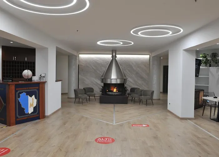 Hotel Theotokos